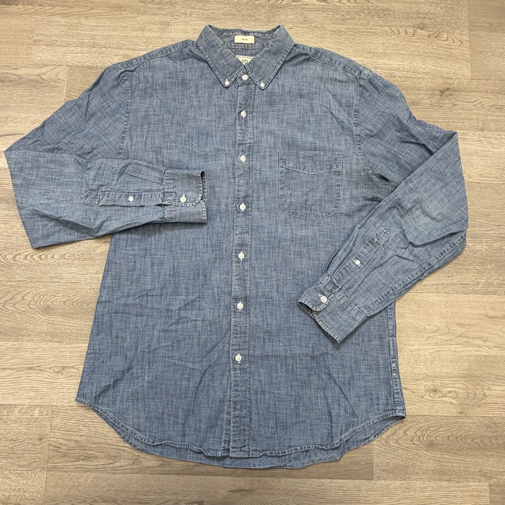 J.Crew Slim Organic Cotton Chambray Shirt Mens L Blue Button Down BE116
